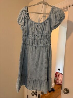 Light Blue Eyelet Puff-Sleeve Casual Dress